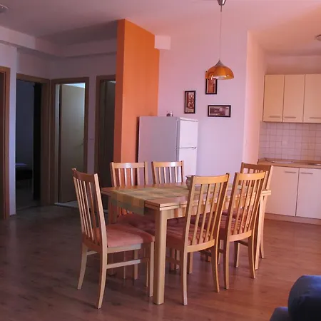 Appartamento Bozan Omiš