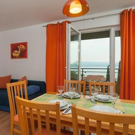 Bozan Omiš