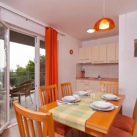 Appartamento Bozan Omiš