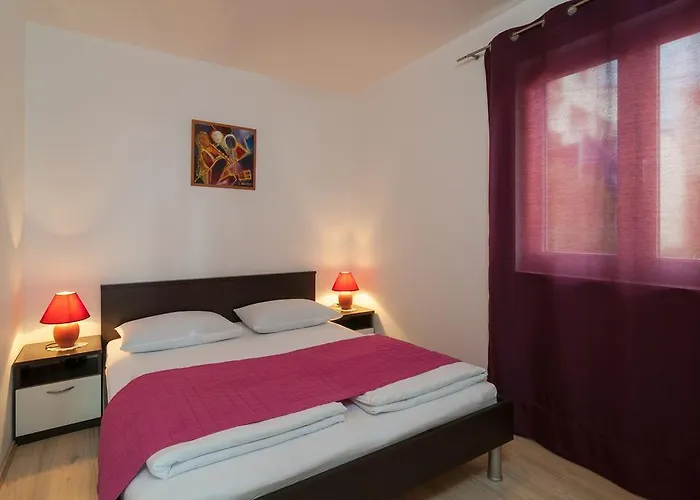 Apartment Bozan *